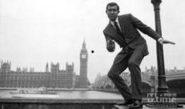 一切或一无所有：007不为人知的故事,揭秘不为人知的传奇生涯